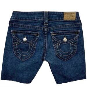 True Religion Cut Off Jean Shorts Medium Wash Embroidered Pockets 27